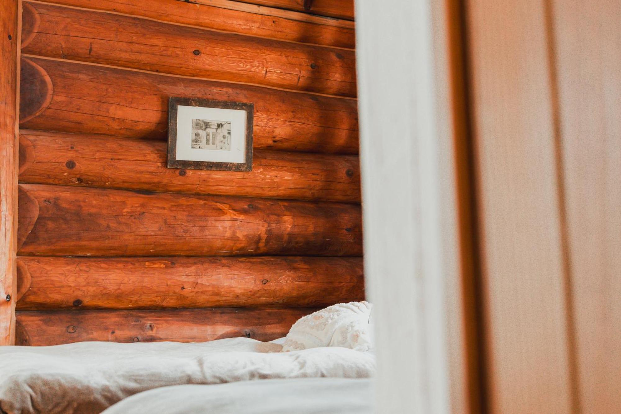 Hakuba Pension & Log Hotel Meteor Exterior photo
