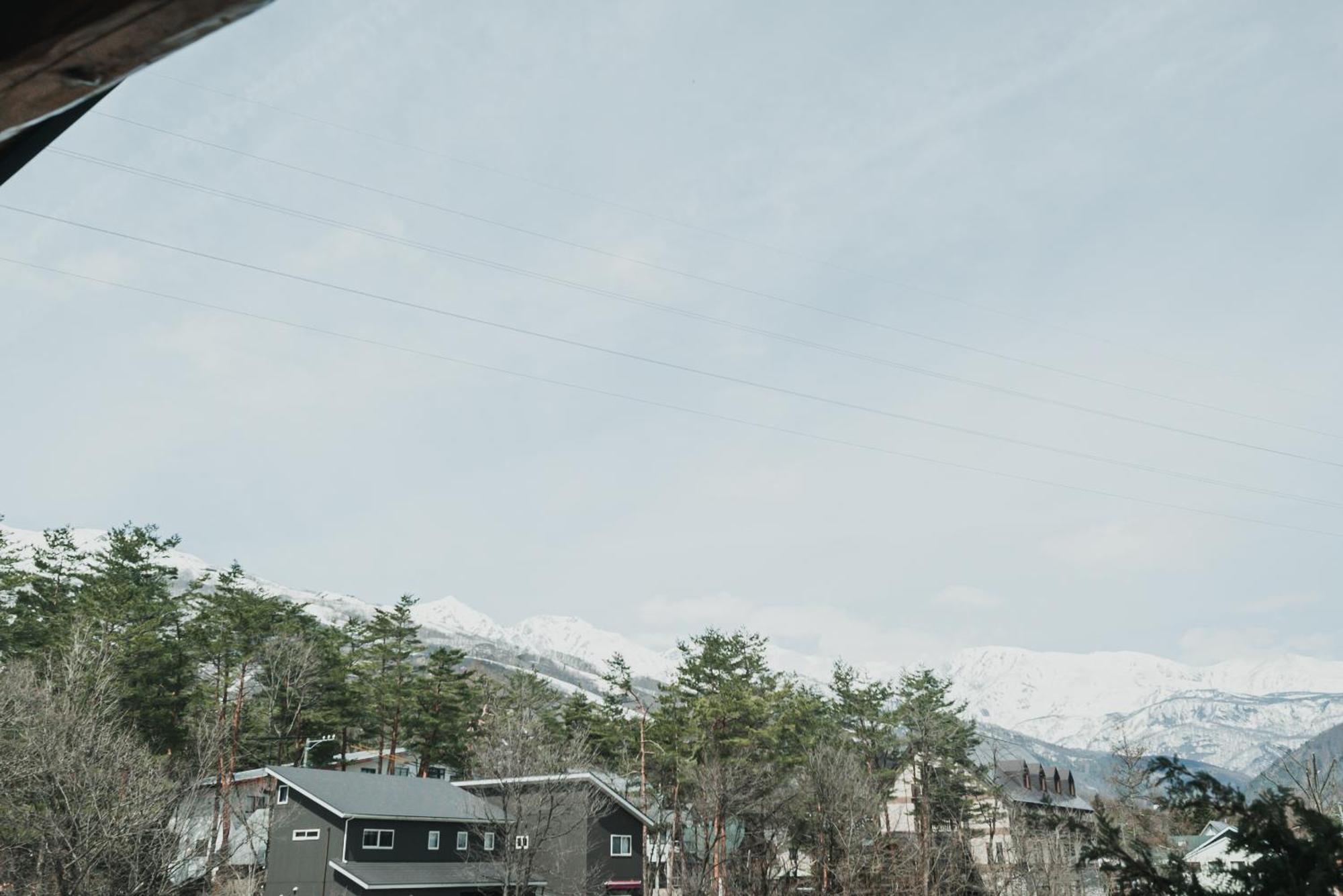 Hakuba Pension & Log Hotel Meteor Exterior photo