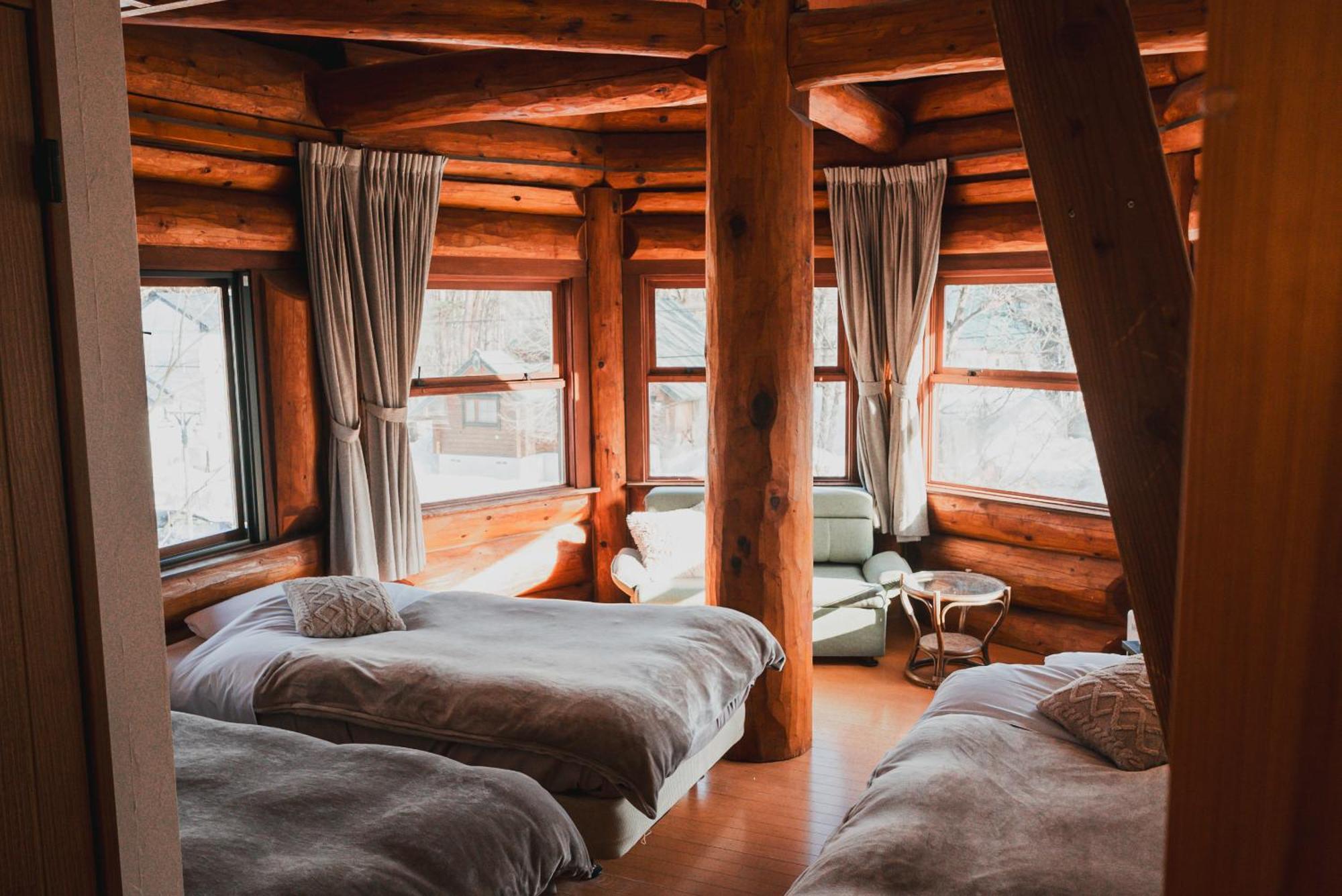 Hakuba Pension & Log Hotel Meteor Exterior photo